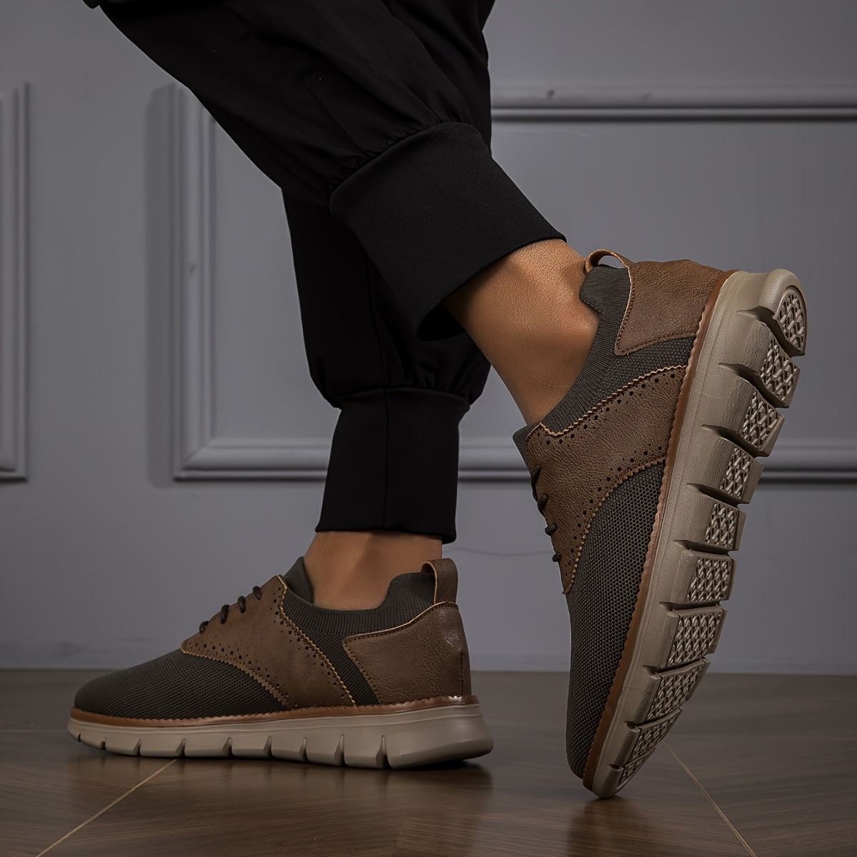 REECE Barrow – UrbanTrek Lightweight Trainers